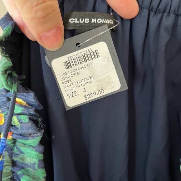 Club Monaco Oversized Silk‎ Lined Tiered Floral Stretch Navy Dress, Size 4 or 6 - Picture 6 of 15